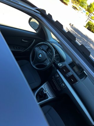BMW Serie 1 118i 2011