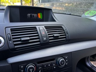 BMW Serie 1 118i 2011