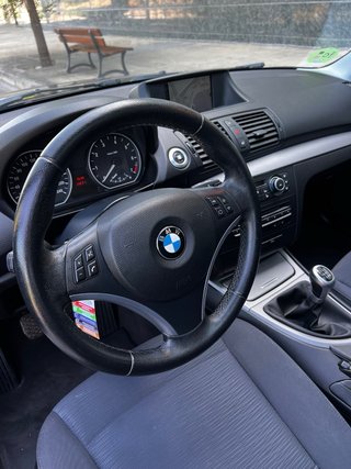 BMW Serie 1 118i 2011