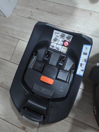 Silla coche Aton 5 + Isofix + funda