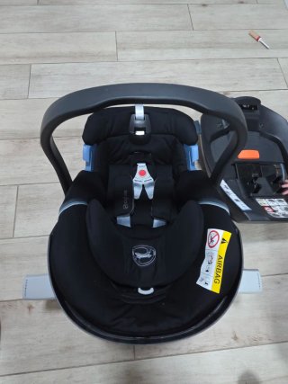 Silla coche Aton 5 + Isofix + funda