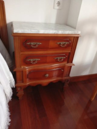 Muebles dormitorio de matrimonio.