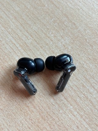 Nothing Ear (black)