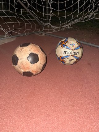 Palloni da calcio usati