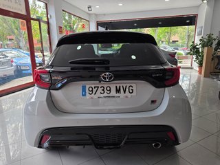 Toyota Yaris 1.5 130H GR Sport