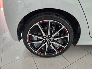 Toyota Yaris 1.5 130H GR Sport