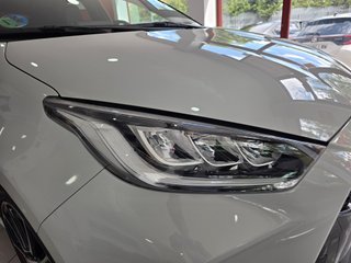 Toyota Yaris 1.5 130H GR Sport