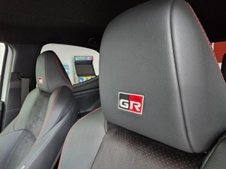 Toyota Yaris 1.5 130H GR Sport