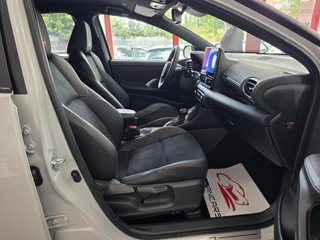 Toyota Yaris 1.5 130H GR Sport