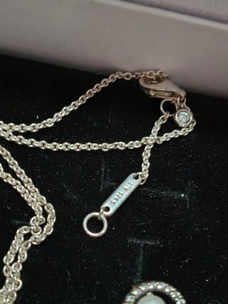 Conjunto Pandora Collar y Pendientes