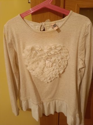 Camiseta niña talla 11/12 corazón