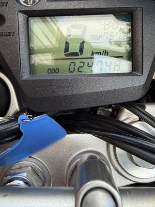 Yamaha XT660R solo 24 mil kilómetros