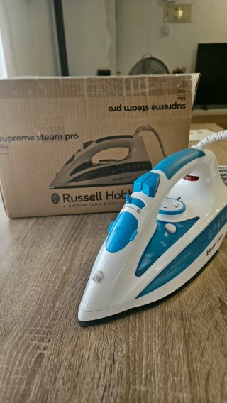Plancha de ropa Russell Hobbs Supreme Steam