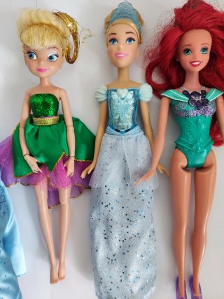 Lotto 4 Bambole Disney