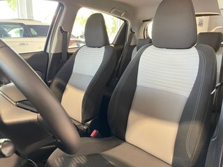 Toyota Yaris 5p 110 Active .-" POCOS KILÓMETROS ".-" BAJO CONSUMO ".-" IMPECABLE ".-" GARANTÍA TOYOTA RELAX 15 AÑOS O 250.000KM ".-" ETIQUETA VERDE C ".-