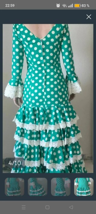 Traje de gitana con lunares