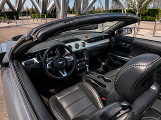 Ford Mustang Ecoboost 2.3 Cabrio 2020 con Garantia