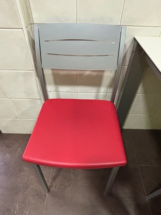Mesa cocina extensible cerámica y 4 sillas