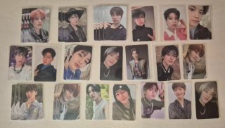 Stray kids Photocards