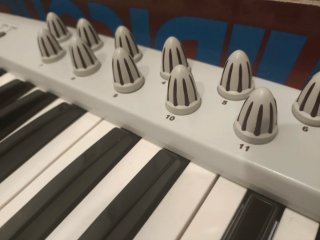 Controlador MIDI Miditech Midicontrol 2