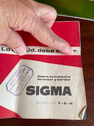 Máquina de coser Sigma Modelo H