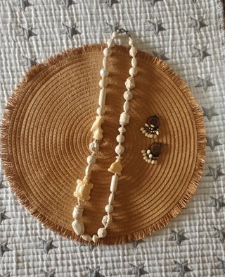 Collar marfil con figuras y pendientes