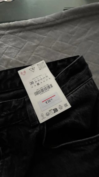Pantalones flare Zara negros