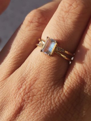 Anillo Piedra Luna Madagascar