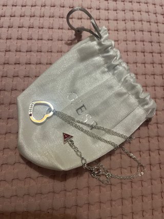 Colgante Corazón Guess Plata y Rojo