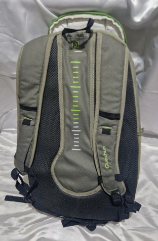Mochila Nevera 28L Verde y Blanca