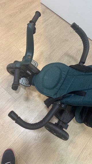 Triciclo Kinderkraft Easy-Twist .