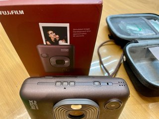 Cámara Instax Mini LiPlay Fujifilm Nueva