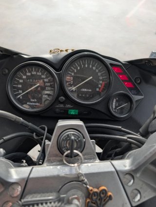 Kawasaki ZZR 600 - ITV Mayo 2027