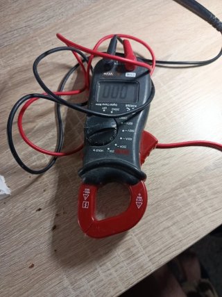 Pinzas de alimentación UGO Digital Clamp Meter