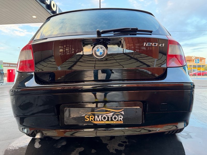 BMW Serie 1 120 d 2005, foto 9