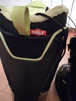 Botas Snowboard Salomon Negras y Verdes