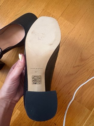 Zapatos de tacón negros Kelly An&be