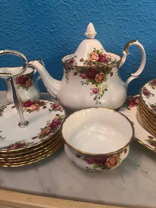 Vajilla Royal Albert Old Country Roses