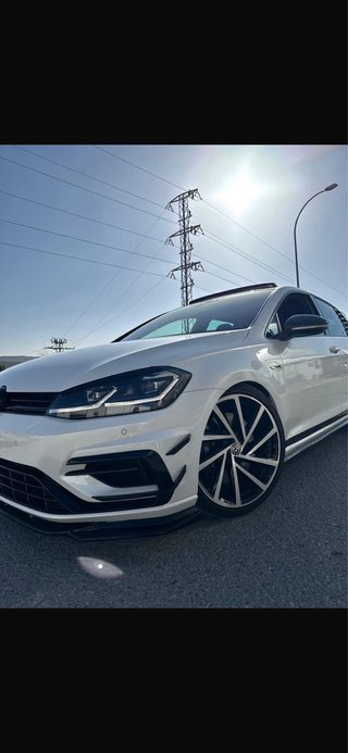 Volkswagen Golf r310