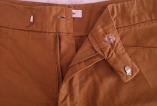 Pantalón Corto Marrón Mujer