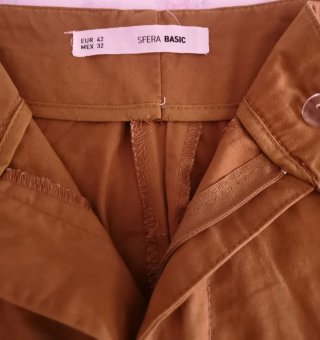 Pantalón Corto Marrón Mujer