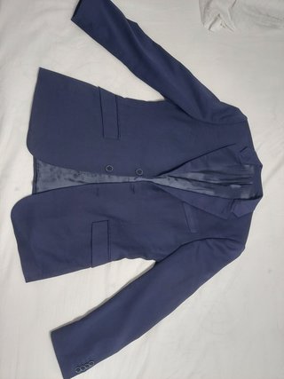 Traje de vestir azul Easy Wear Slim Fit usado.