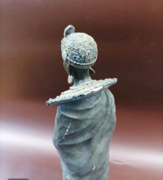 Estatua Decorativa Mujer Africana Masai