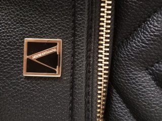 Mini Mochila Victoria's Secret Negra Cadena Dorada
