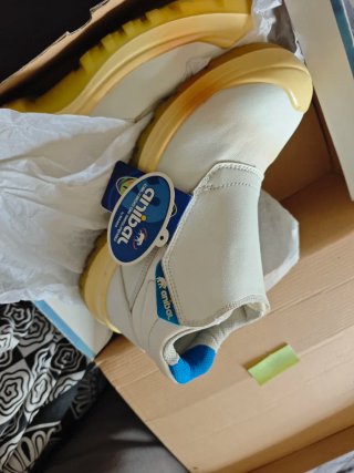Zapatos de seguridad blancos puntera composite