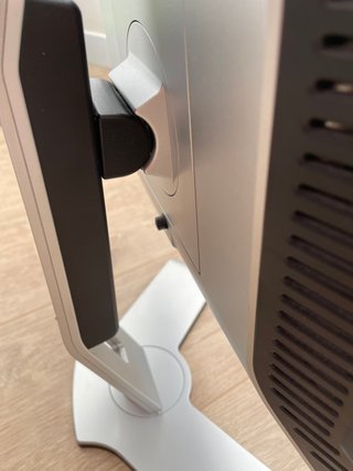 Monitor Dell 17 Plata