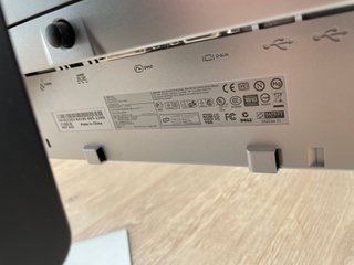 Monitor Dell 17 Plata