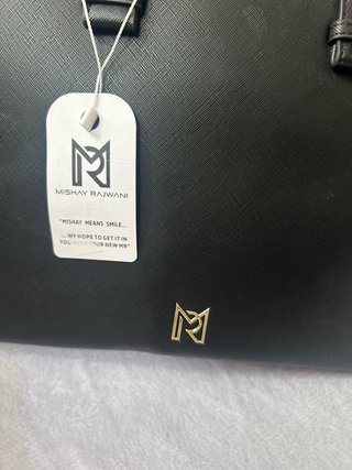 Bolso Negro Mishay Rajwani