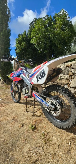 Honda CR250 1997 Motocross