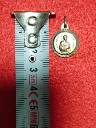 Medalla relicario San Martín de Porres